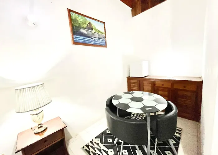 Queen Room